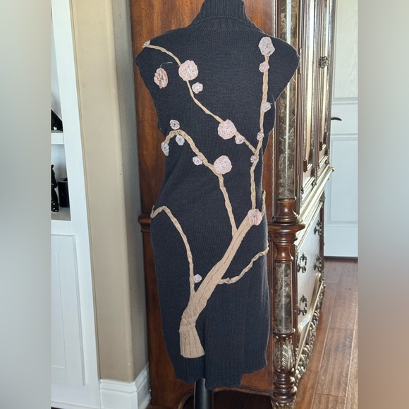 Cevelo Black Cardigan Embellished Appliqué - Picture 4 of 15